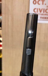 Smith and Wesson 43 (blue, box) - 7 of 8