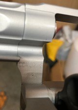 Smith and Wesson 296 Airlite (44 spl, 2 in, airlite) - 4 of 8