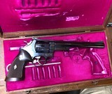 Smith and Wesson 29 (no dash, 4 screw) - 2 of 15