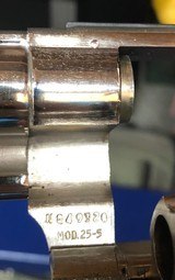 Smith and Wesson 25-5 (6 in, nickel, box) - 5 of 7