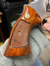 Smith and Wesson 686 (4 in, no dash) - 5 of 8