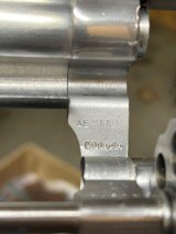 Smith and Wesson 686 (4 in, no dash) - 8 of 8