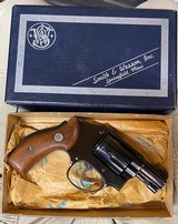Smith and Wesson 40 Centennial (flat latch) - 1 of 7