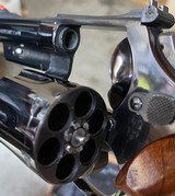 Smith and Wesson 29-2 (4 in, blue, pres. Box) - 8 of 10