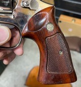 Smith and Wesson 27-2 (6 in, nickel) - 4 of 8