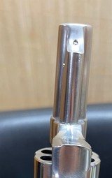Smith and Wesson 66-1 (2 1/2 inch, orig box) - 5 of 7