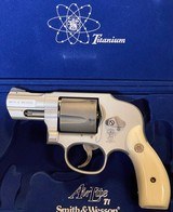 Smith and Wesson 296 (2 in, 44 spl) - 2 of 9
