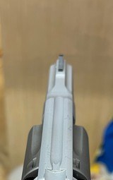 Smith and Wesson 296 (2 in, 44 spl) - 4 of 9