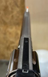 Smith and Wesson 29-3 (6 in, nickel) - 4 of 6