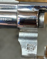 Smith and Wesson 15-3 (2 in, nickel) - 5 of 5