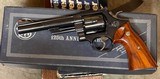 Smith and Wesson 25-5 (6 in, blue, targets) - 2 of 6