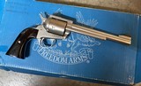 Freedom Arms SA (454 casull) - 2 of 10