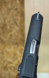 Smith and Wesson 39-2 (9mm, 2 mags) - 4 of 7