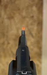 Smith and Wesson 24-3 (3 in, combats, orig. box) - 4 of 7