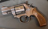 Smith and Wesson 686-5 (2.5 in, 7 shot) - 1 of 7