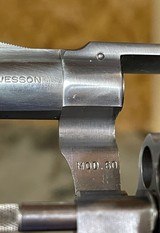 Smith and Wesson 60 (1 7/8th, orig. box) - 5 of 8