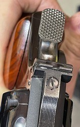 Smith and Wesson 17-6 (6 in, full target, box) - 7 of 11