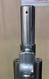 Smith and Wesson 686-4 (2 1/2 in, combats) - 3 of 5