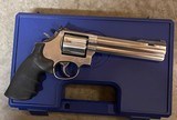 Smith and Wesson 686-4 Silhouette - 2 of 9