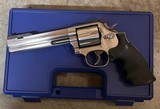 Smith and Wesson 686-4 Silhouette