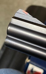 Smith and Wesson 586-3 (6 in, midnight blue) - 7 of 9