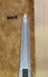 Smith and Wesson 686 (8 in, box) - 4 of 7