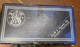 Smith and Wesson 10 (no dash, orig. box) - 12 of 12