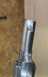 Smith and Wesson 66 (2 1/2 in, no dash) - 3 of 8