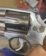 Smith and Wesson 66 (2 1/2 in, no dash) - 6 of 8
