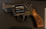 Smith and Wesson 19-5 (2 1/2 in, blue) - 1 of 6