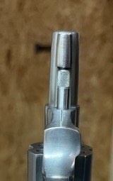 Smith and Wesson 63 (1 7/8ths, orig. box) - 3 of 8