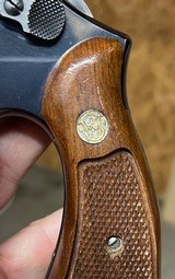 Smith and Wesson 15-4 (2 in, blue) - 5 of 6