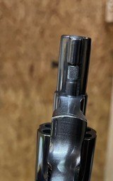 Smith and Wesson 15-4 (2 in, blue) - 3 of 6