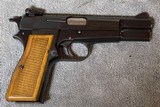 Browning Hi-Power (Belgium, 1976) - 2 of 8