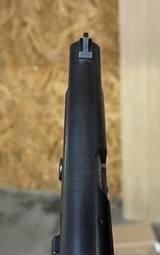 Browning Hi-Power (Belgium, 1976) - 4 of 8