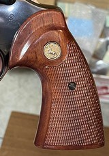 Colt Python (4 in, blue, box) - 6 of 10