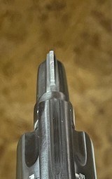 Smith and Wesson 60 (1 7/8ths, early 4 digit) - 4 of 8