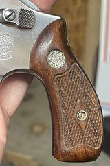 Smith and Wesson 60 (1 7/8ths, early 4 digit) - 6 of 8