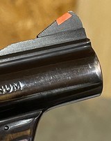 Smith and Wesson 29-2 (4 in, blue) - 8 of 8