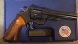 Smith and Wesson 29-3 (6 in, blue) - 2 of 7
