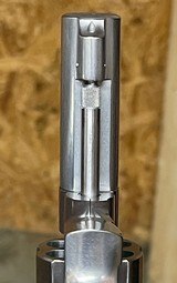 Smith and Wesson 65-5 (3 in, combats) - 3 of 6