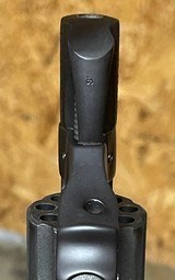 High Standard Mark IV (22 mag, snub) - 3 of 5