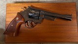 Smith and Wesson 57 (6 in, blue, box) - 2 of 6