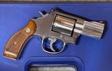 Smith and Wesson 686-5 (2 1/2 in, orig. box) - 2 of 7