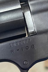 High Standard Sentinel (2 in, 22LR, blue) - 5 of 5