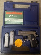 Colt Mustang Plus II (.380, three mags) - 1 of 9