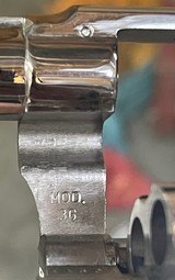 Smith and Wesson 36 (nickel, snub) - 5 of 7