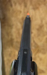 Smith and Wesson 29-2 - 4 of 8