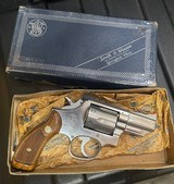 Smith and Wesson 66-1 ( p and r) - 2 of 8