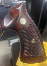 Smith and Wesson 19-3 (4 in, blue) - 8 of 8